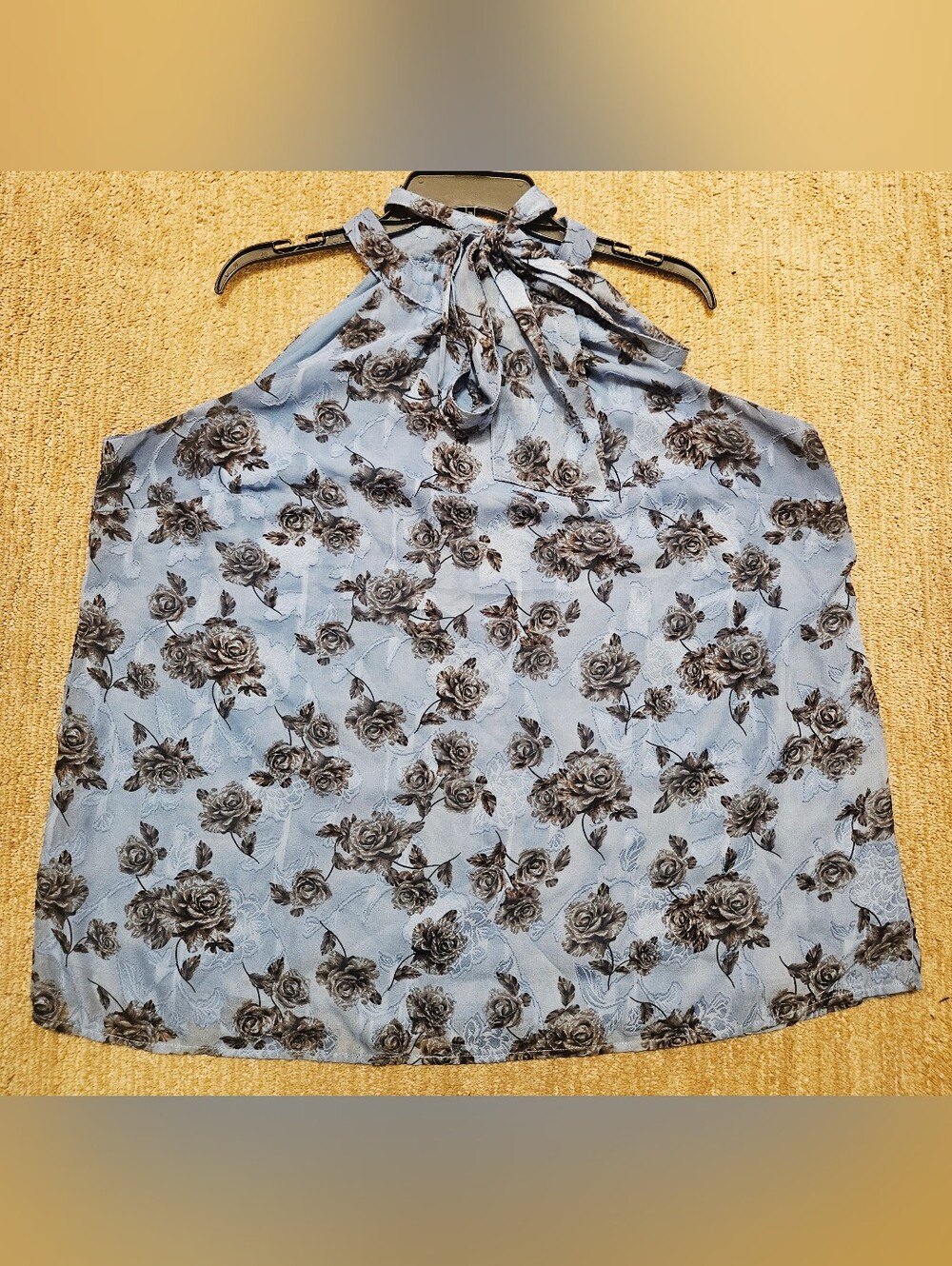 Torrid Size 1 Blue Floral Tie Neck Sleeveless Blouse | 14/16 | Romantic Feminine - Picture 10 of 15